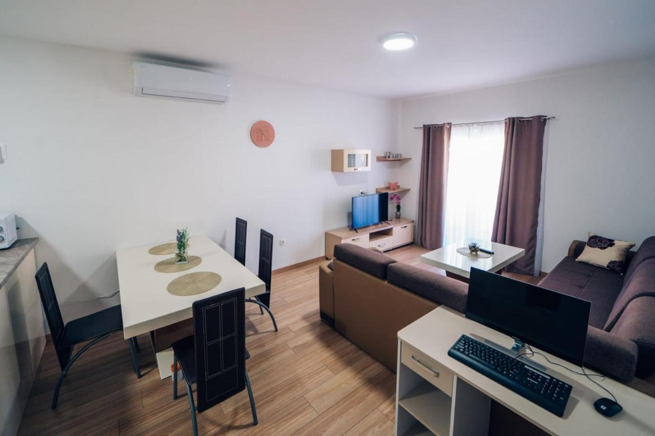 Gjestgiverier Sun Haven Luxury Zvekovica