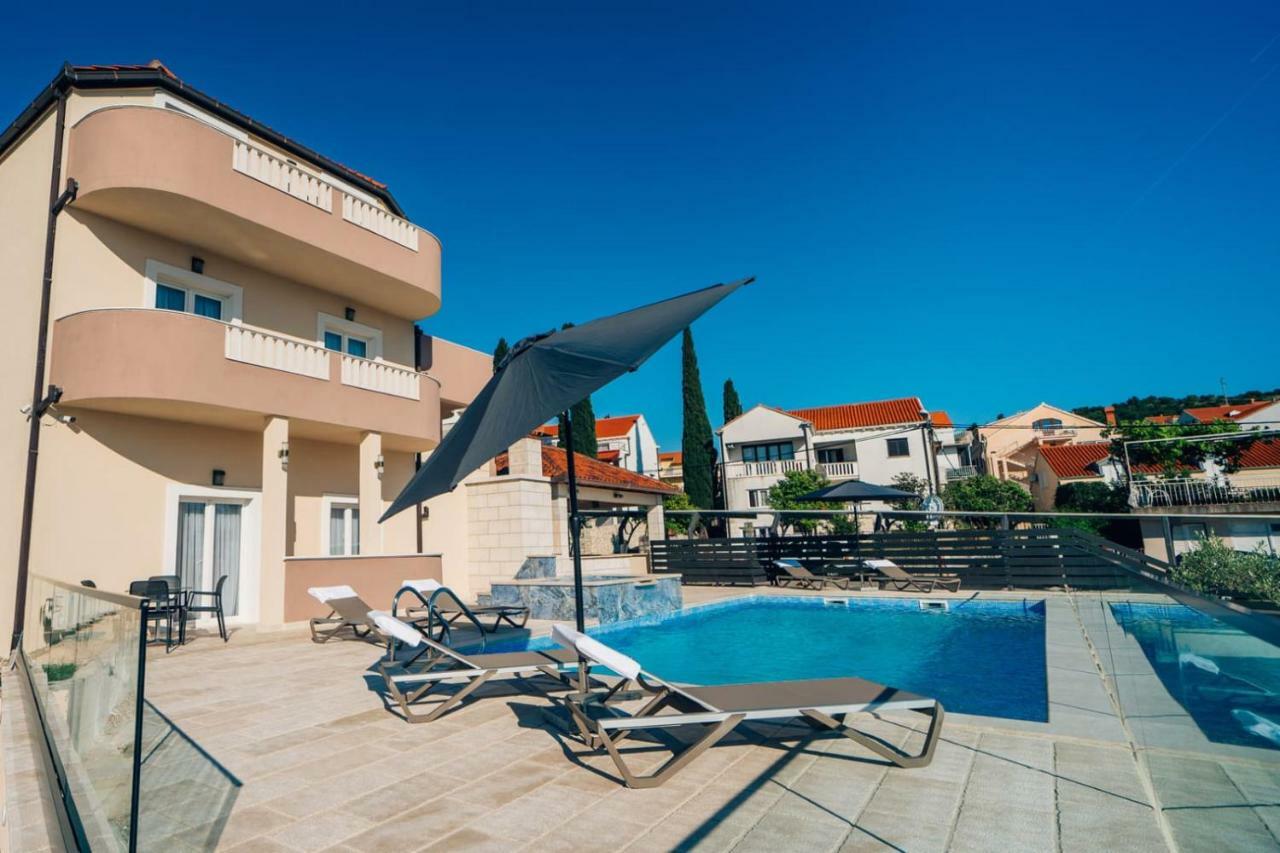 Sun Haven Luxury 4* Zvekovica